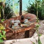 Breakfast table with ocean view at Rumah Nit, Boa Vida Rote