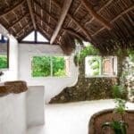 Rumah Hu bathroom, Boa Vida Rote