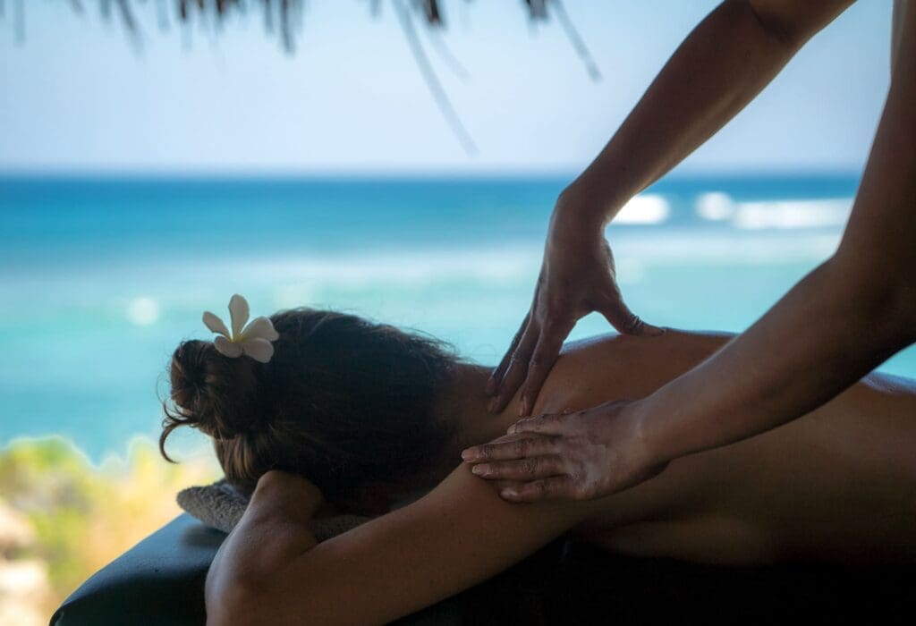 Oceanview massage treatment at Boa Vida Rote
